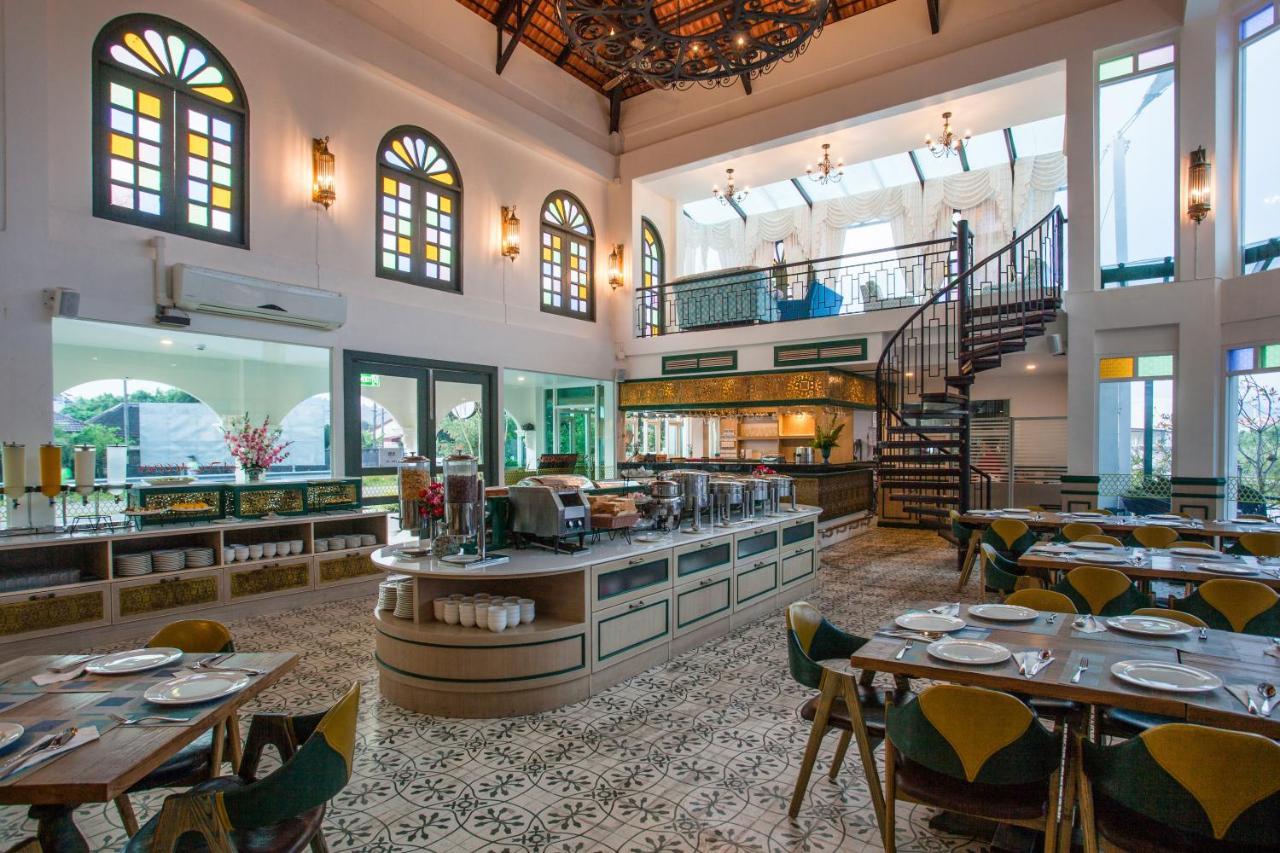Supicha Pool Access Hotel - Sha Plus Phuket Екстериор снимка