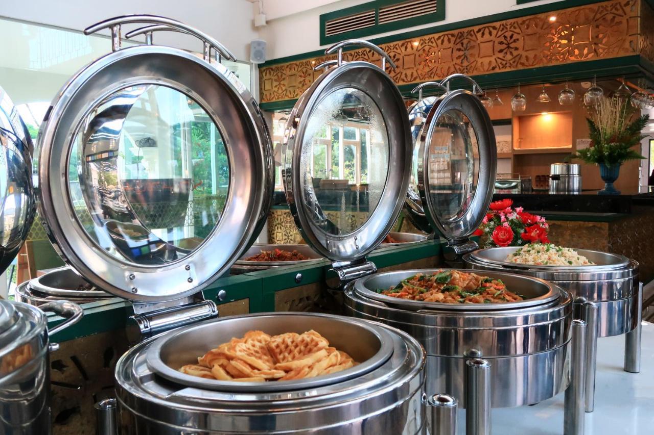 Supicha Pool Access Hotel - Sha Plus Phuket Екстериор снимка