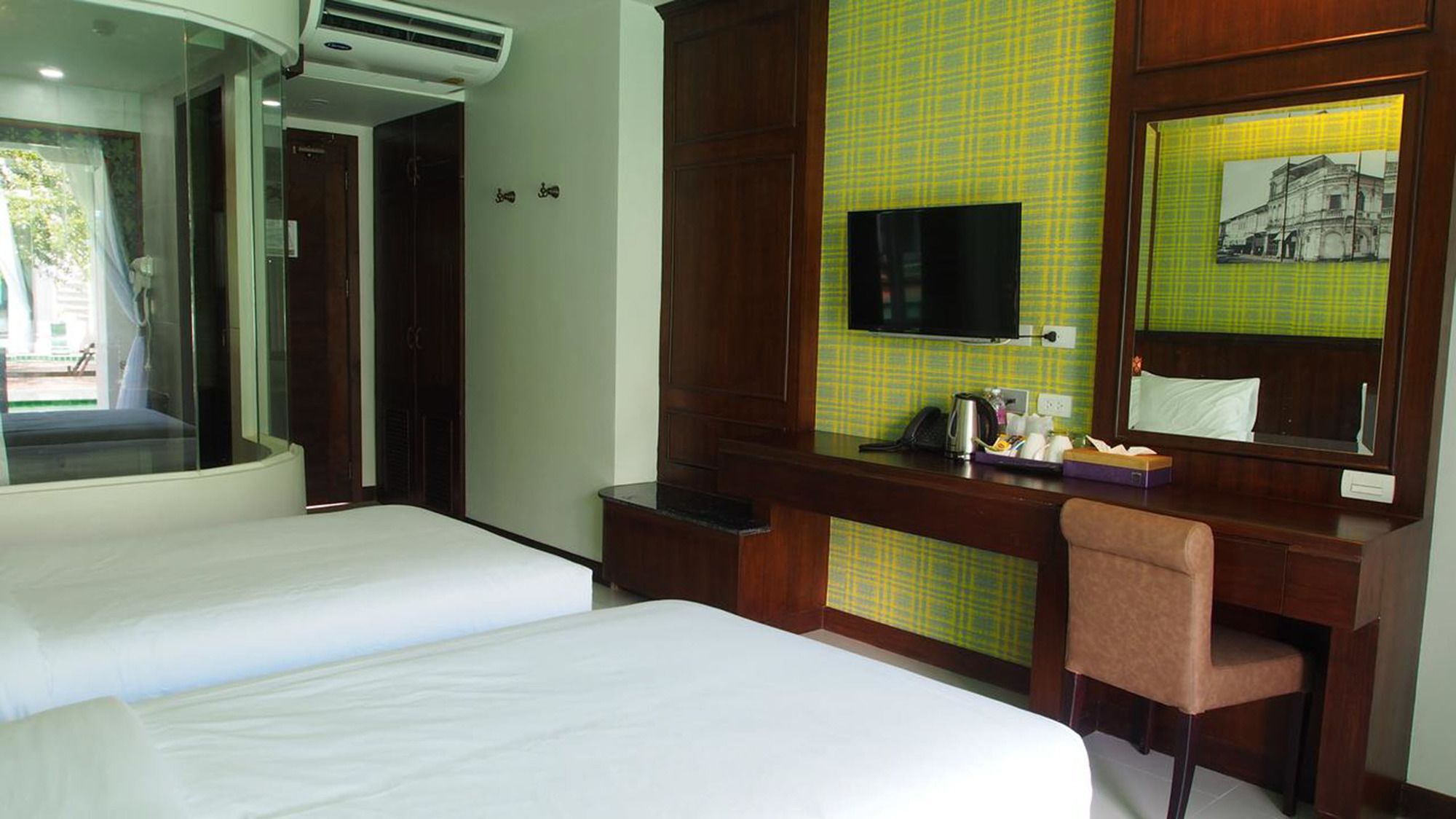 Supicha Pool Access Hotel - Sha Plus Phuket Екстериор снимка